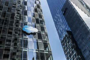 iStock saleforce